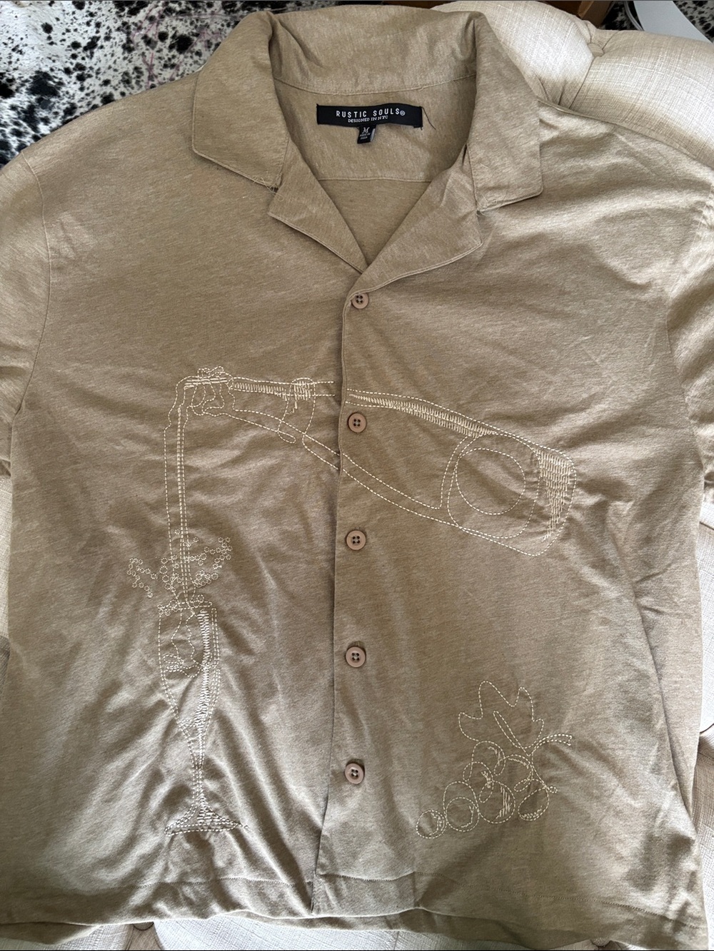 Rustic Souls Men's Tan Short-Sleeve Button-Down Shirt with Embroidered Motif